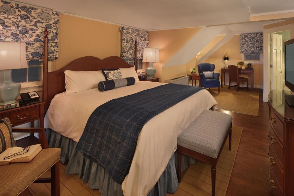 King Room interior